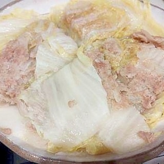 白菜と　豚ひき肉の　重ね蒸し